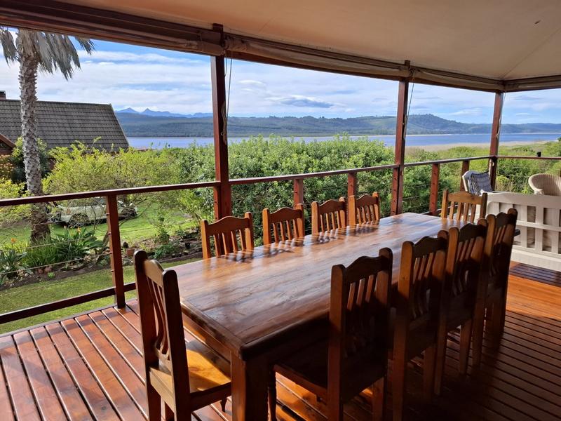 To Let 4 Bedroom Property for Rent in Sedgefield Rural Western Cape